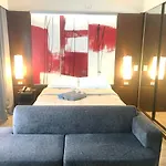 Flat Encantador em Moema com cozinha, estacionamento, piscina e serviços