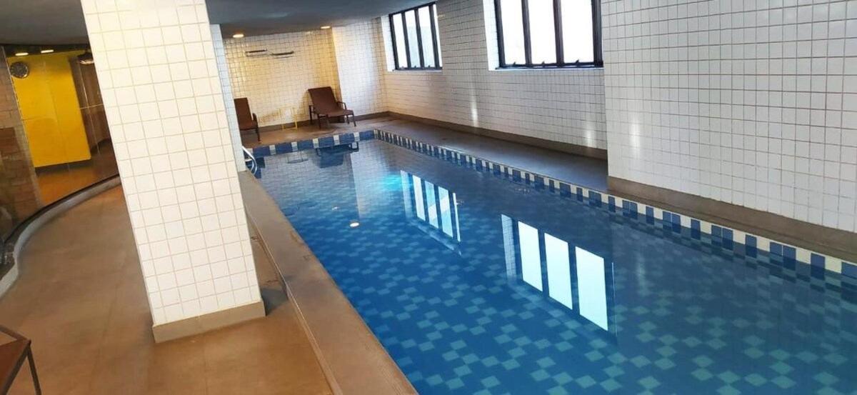 Flat Em Moema Na Avenida Ibirapuera Com Cozinha, Estacionamento, Piscina E Servicos Apartamento São Paulo